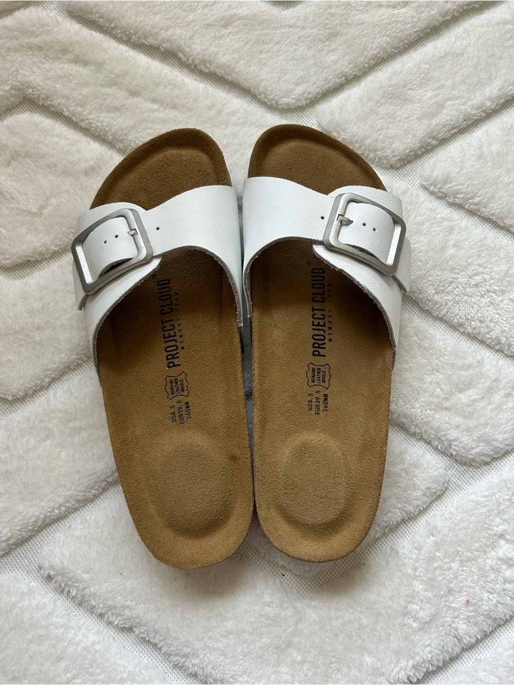 Project Cloud Ibiza in White